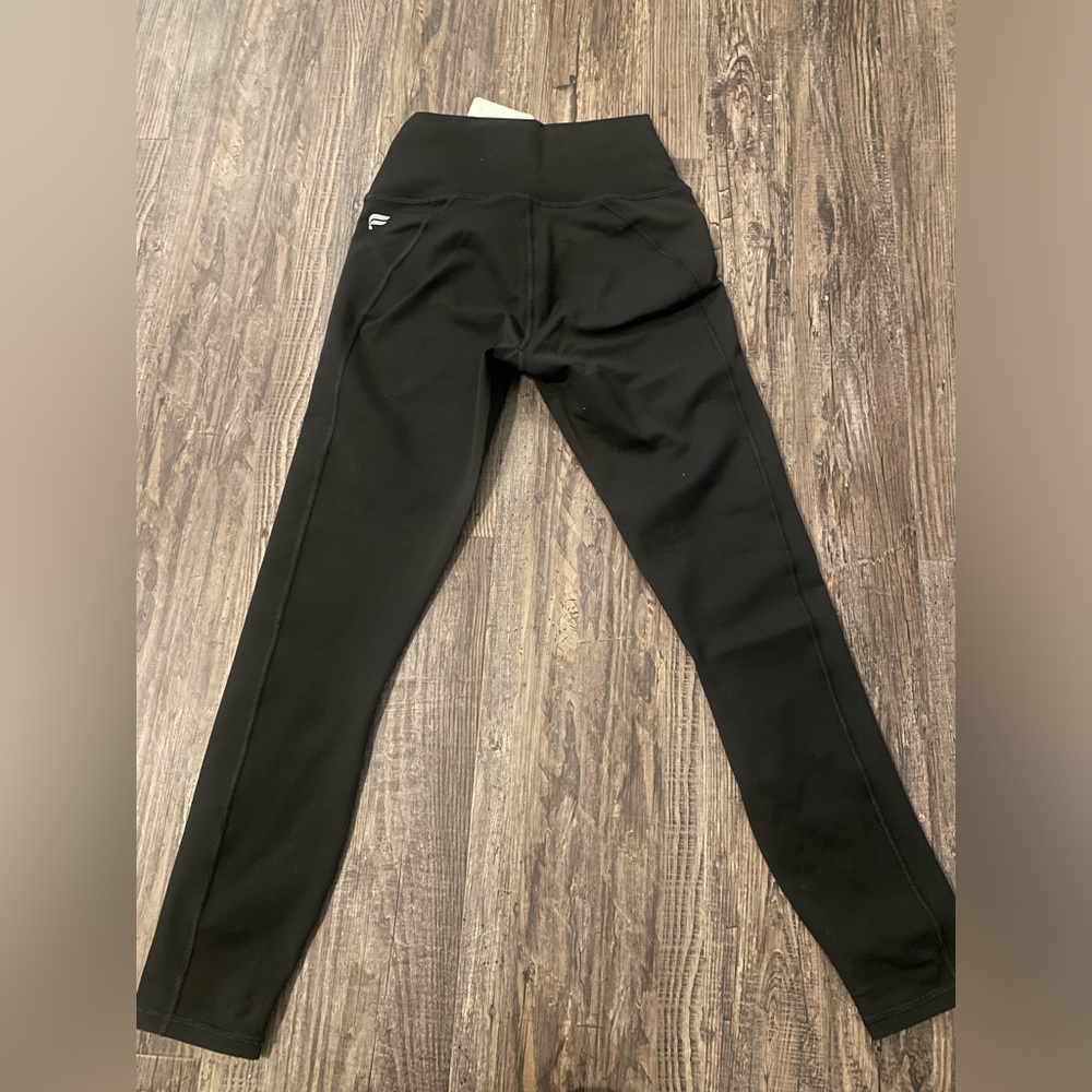 Fabletics define high waisted 7/8 leggings in BLACK